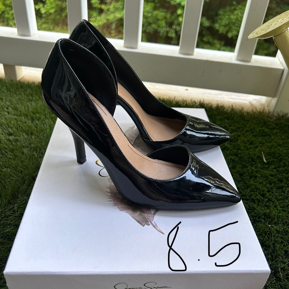 Black heels